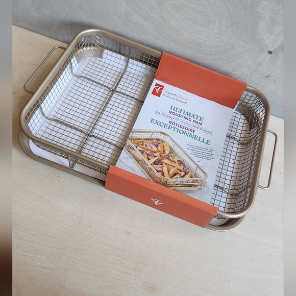 Gold Roasting‎ Pan with Rack - Picture 2 of 8